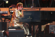 Elton John s'acomiada dels escenaris després de "52 anys de pura alegria tocant música"