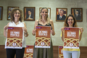 L’alcaldessa, Sílvia Fernández (centre), va presidir la presentació.