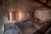 El interior del antiguo teatro de La Lira en Tremp.