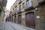 L’edifici del col·legi de Cervera, avui seu de l’agrupació coral.