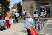 Protesta de empleados de limpieza pidiendo la paga extra en 2021.