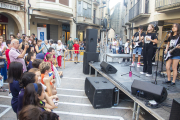 La Nit Boja dels comerços de Tàrrega omple els carrers del centre