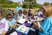 Alumnes d’escoles i instituts de Lleida van presentar ahir els seus projectes innovadors.