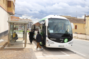 Primers viatgers als nous busos exprés entre Lleida i Alcarràs