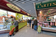 El mercat municipal de Cappont té totes les parades plenes i va ser renovat fa catorze anys.