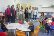 La consellera va visitar ahir l’escola de Verdú.