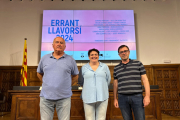 Josep Gasia (Cultura de Llavorsí), Estefania Rufach (IEI) i el comissari de l’Errant, Jesús Vilamajó.