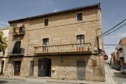 L’edifici històric que l’ajuntament preveu rehabilitar com a Casa de la Vila.