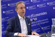 El degà del Col·legi d’Economistes, Carlos Puig de Travy.