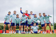 Bon ambient en l’últim entrenament de la selecció abans de deixar Düsseldorf.