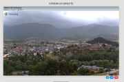 La càmera mostra el nucli de Bellver de Cerdanya.