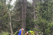 Imatge del rescat a Lles de Cerdanya, ahir al matí.