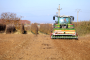 La sequera i les restriccions del reg van afectar l’any passat els cereals i els farratges.