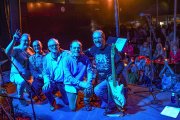 Xavi Jové, Joan Ramon Roca, Ramon Aldabó, Manolo García y Josep Clotet, antes del concierto.