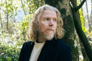 El cantautor i guitarrista islandès establert a Barcelona Halldór Már publica el disc ‘This way, please’. - SENYALS DE FUM