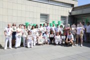 Les sanitàries van exposar cartells amb missatges com ‘Y mi extra, ¿pa cuándo?’. - MAGDALENA ALTISENT