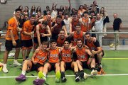 Jugadors del Sènior B del CB Bellpuig celebrant el seu ascens.