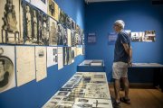 La galeria lleidatana va inaugurar ahir l’exposició, que es podrà visitar fins al 15 d’octubre. - JORDI ECHEVARRIA