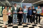 Membres de l’organització i representants polítics, ahir durant l’acte de presentació.