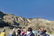 Membres del col·lectiu de protecció d’Alfarràs en una visita per observar la fauna de les guixeres. - COL·LECTIU PROTECCIÓ D’ALFARRÀS