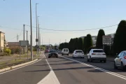 Torrefarrera va projectar un carril bici a peu de l’N-230 pel costat del poble però Carreteres el va rebutjar. - AMADO FORROLLA