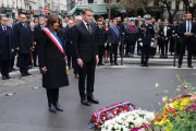 Macron: “Farem tot el que podrem per impedir nous atemptats”. El president francès, Emmanuel Macron, va assegurar ahir que França “farà tot el que sigui possible per evitar” nous atemptats terroristes just quan es compleix una dècada dels del 13 de novembre del 2015. - EFE/EPA/LUDOVIC MARIN / POOL MAXPPP OUT