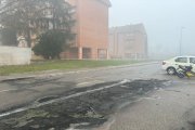 Cremen contenidors en dos punts de Lleida i dos vehicles queden afectats. Amado Forrolla