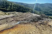 L’acumulació de restes de lignit a les antigues mines genera lixiviats d’alt poder contaminant. - ENERIPROMO