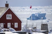 Imatge d’arxiu d’un habitatge a Nuuk, la capital de Groenlàndia. - ISABELLA BOBADILLA / LONGVISUAL