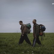 José Manuel Poga y Julián Villagrán caracterizados como protagonistas de la serie '33 días