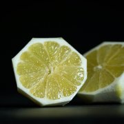 Un limón.