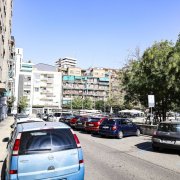 L’agressió amb arma blanca es va produir ahir a la matinada al carrer Folch i Torres. - INGRID SEGURA