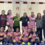 L’equip femení de futbol sala de l’Ivars d’Urgell que ha rebut el premi.