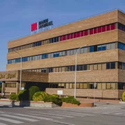 La façana de les instal·lacions que la companyia té a Lleida. - MAHOU SAN MIGUEL