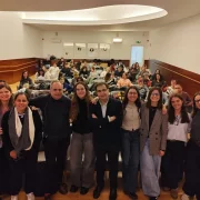 Ponents i membres de la Càtedra d’Innovació Social i el seu director, Carles Alsinet, al centre.