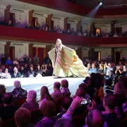 El vestit de la dissenyadora portuguesa Joana Bourbon que va guanyar el segon premi en Fantasia. - J.GÓMEZ