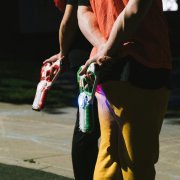 Imatge d'unes joguines amb llum làser.