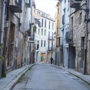 L’habitatge en què van robar es troba al carrer del Castell, al centre històric de la ciutat. - LAIA PEDRÓS