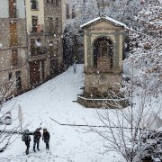 La plaça de Sant Joan de Solsona durant la nevada