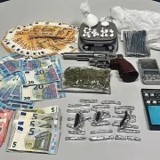 Imatge del decomís que van fer els Mossos al domicili. - MOSSOS D’ESQUADRA