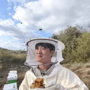 L’equip va poder atansar-se a un rusc i degustar la mel. - APIFERRO