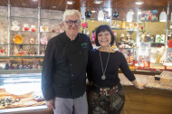 Jordi Tarragó i Roser Garcia, a l’emblemàtica botiga El Pati de Tàrrega.