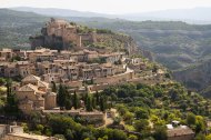 Alquézar, en la província de Huesca, se encuentra a 1 hora y cuarto de Lleida capital.