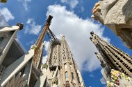 Les obres de la Sagrada Família a les cobertes de les naus laterals, situades a 30 metres.