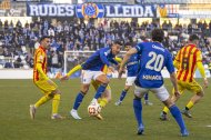 Una acció del partit que van disputar Lleida i Sant Andreu al Camp d’Esports el febrer passat. - JORDI ECHEVARRIA