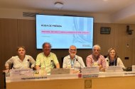 Responsables sanitaris i d’altres departaments, ahir a Barcelona. - GENERALITAT