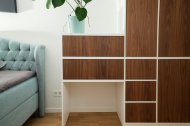 Un mueble con componentes de melamina.