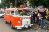 Tradicional benedicció de cotxes al Portal de l’Àngel de Guissona. - LAIA PEDRÓS