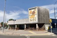 La façana principal del mercat municipal de Fleming. - S.ESPÍN