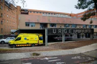 Foto d’arxiu de la porta d’accés a la unitat d’Urgències de l’hospital Arnau de Vilanova. - SEGRE